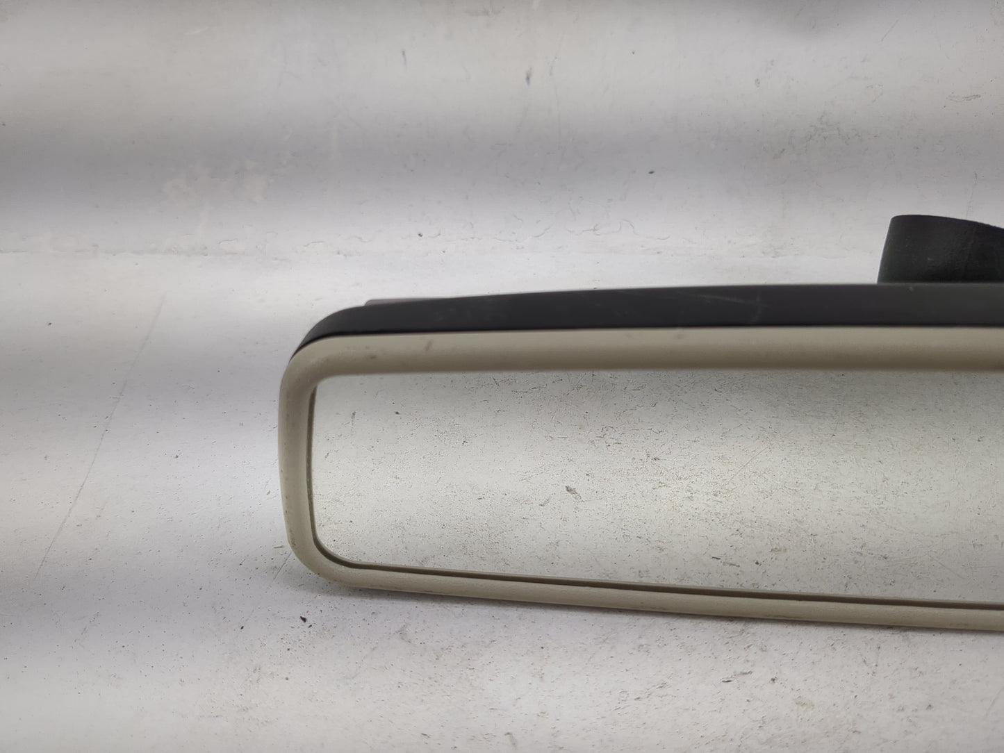 2010-2021 Volkswagen Jetta Interior Rear View Mirror Replacement OEM P/N:E9 014026 Fits OEM Used Auto Parts - Oemusedautopar