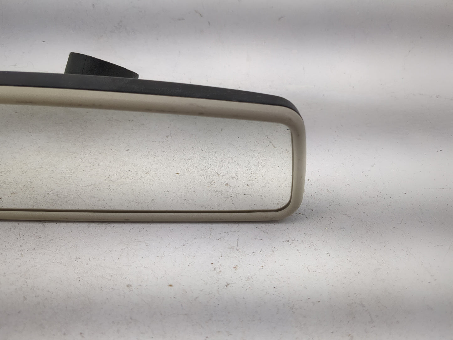 2010-2021 Volkswagen Jetta Interior Rear View Mirror Replacement OEM P/N:E9 014026 Fits OEM Used Auto Parts - Oemusedautopar