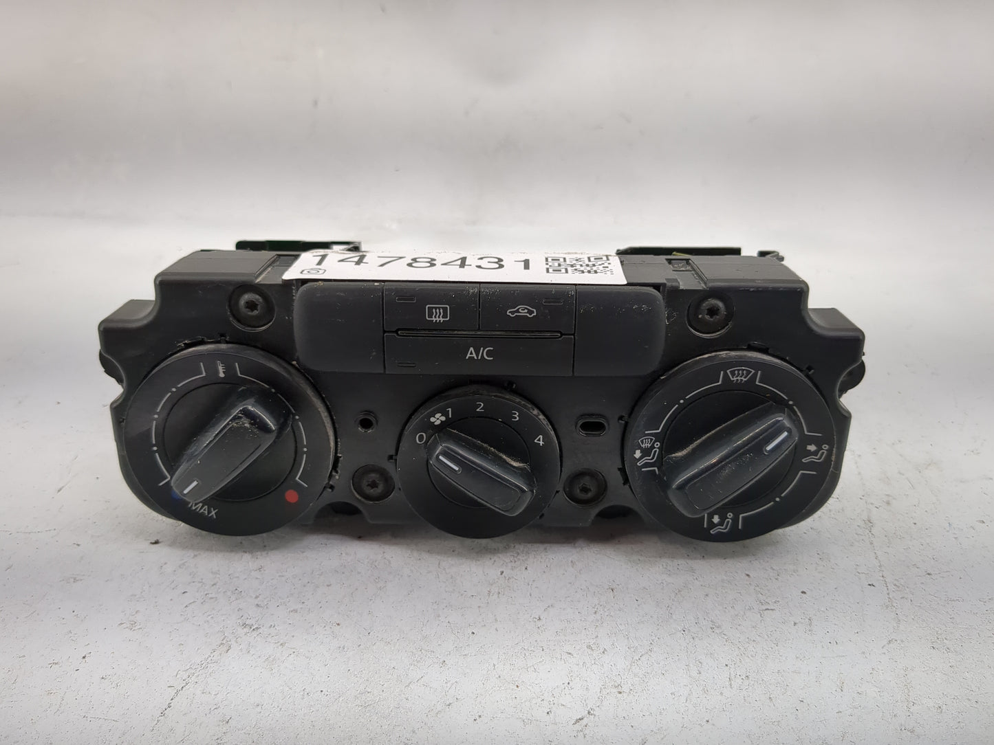 2011-2014 Volkswagen Jetta Climate Control Module Temperature AC/Heater Replacement P/N:5C1819045 90151-736/0000 Fits OEM Us