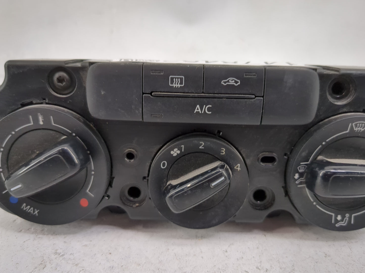 2011-2014 Volkswagen Jetta Climate Control Module Temperature AC/Heater Replacement P/N:5C1819045 Fits Fits 2011 2012 2013 2