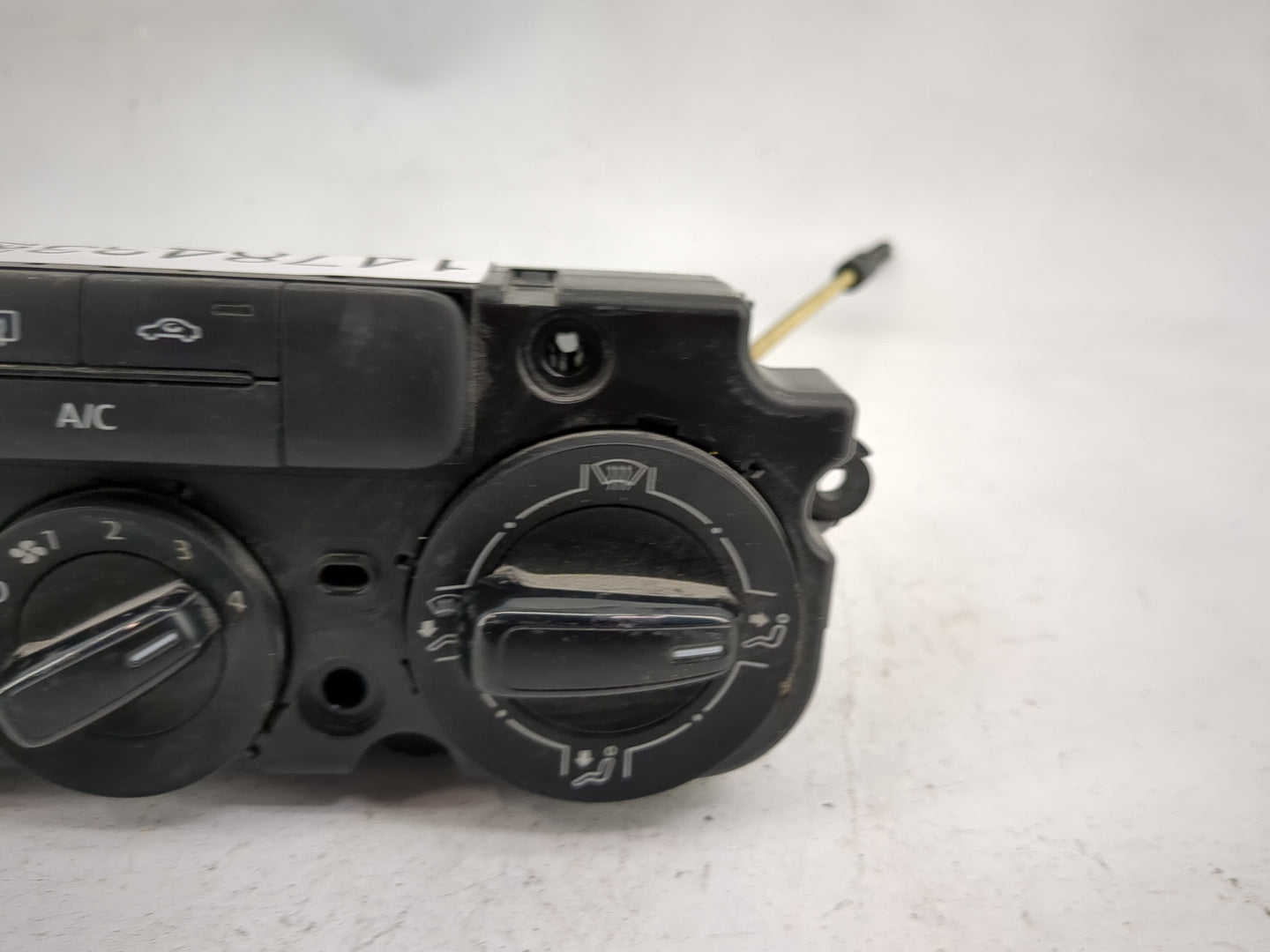 2011-2014 Volkswagen Jetta Climate Control Module Temperature AC/Heater Replacement P/N:5C1819045 Fits Fits 2011 2012 2013 2