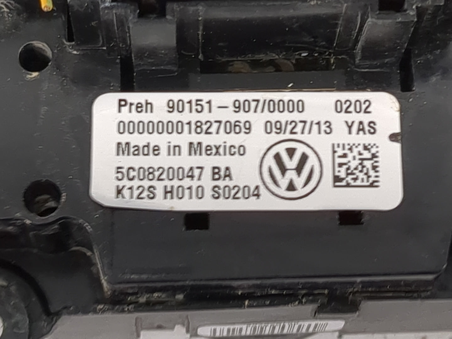2011-2014 Volkswagen Jetta Climate Control Module Temperature AC/Heater Replacement P/N:5C0820047BA 90151-907/0000 Fits OEM 