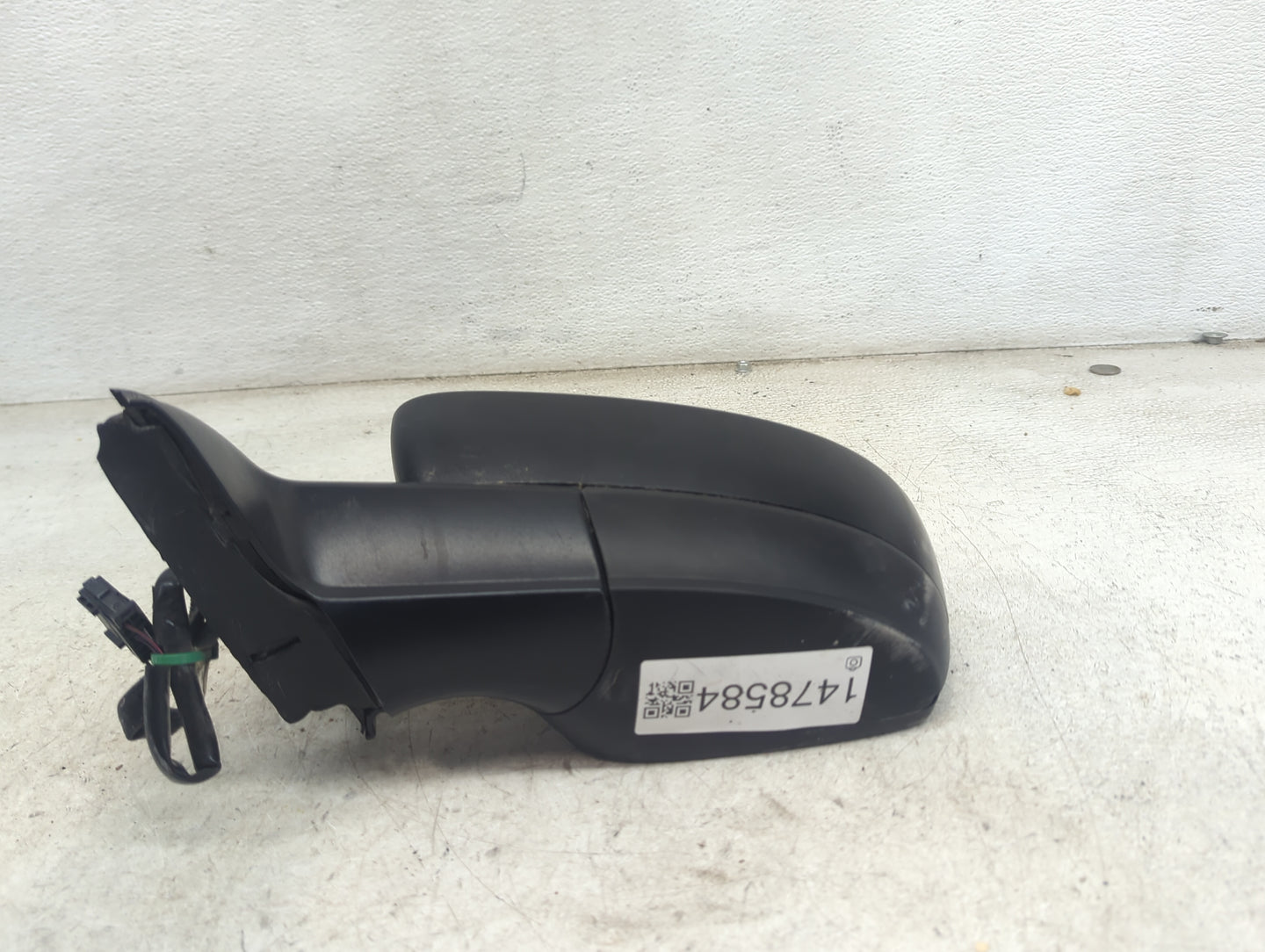 2011-2016 Volkswagen Jetta Driver Side View Mirror - Left Door Mirror OEM Used - Oemusedautoparts1.com