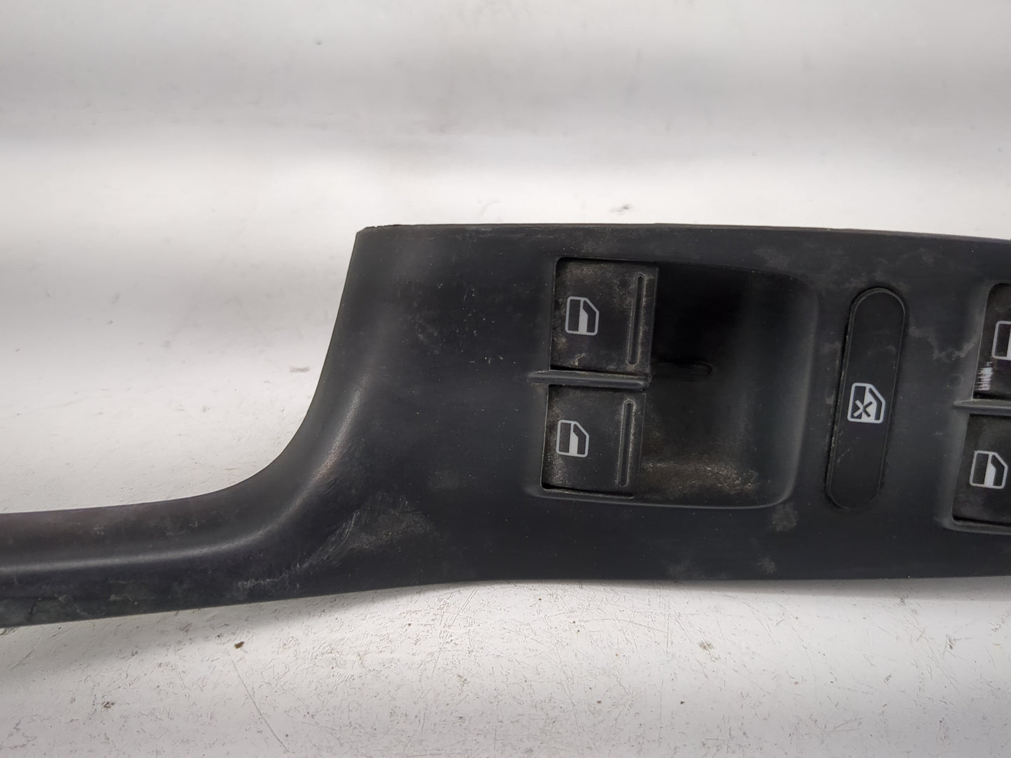 2014 Volkswagen Jetta Master Power Window Switch Replacement Driver Side Left P/N:V24063FDHL725 Fits OEM Used Auto Parts - O
