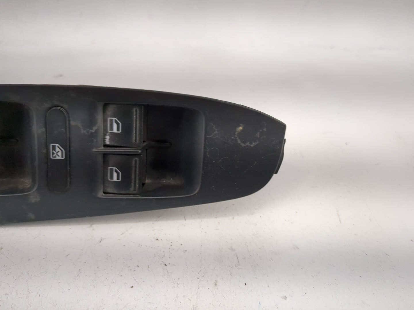 2014 Volkswagen Jetta Master Power Window Switch Replacement Driver Side Left P/N:V24063FDHL725 Fits OEM Used Auto Parts - O