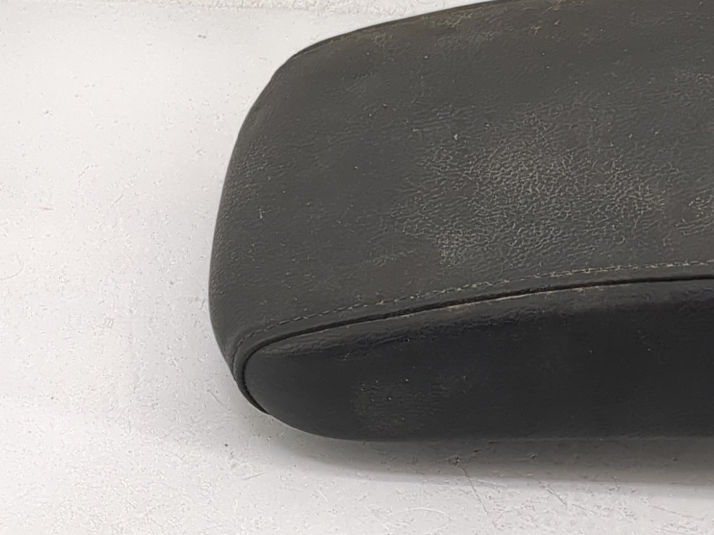 2014 Volkswagen Jetta Center Console Armrest Cover Lid Fits OEM Used Auto Parts - Oemusedautoparts1.com