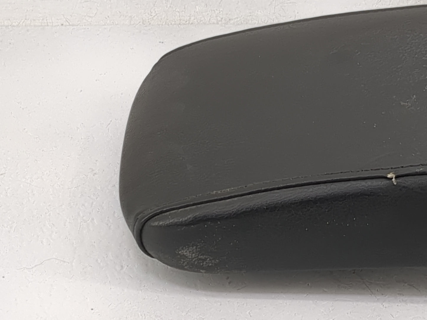 2014 Volkswagen Jetta Center Console Armrest Cover Lid Fits OEM Used Auto Parts - Oemusedautoparts1.com