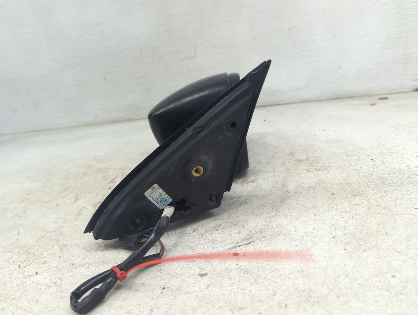2011-2016 Volkswagen Jetta Passenger Side View Mirror - Right Door Mirror OEM Used - Oemusedautoparts1.com