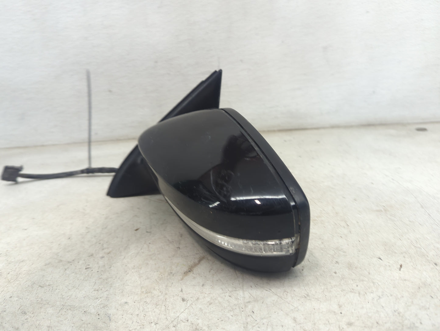 2011-2016 Volkswagen Jetta Driver Side View Mirror - Left Door Mirror OEM Used - Oemusedautoparts1.com