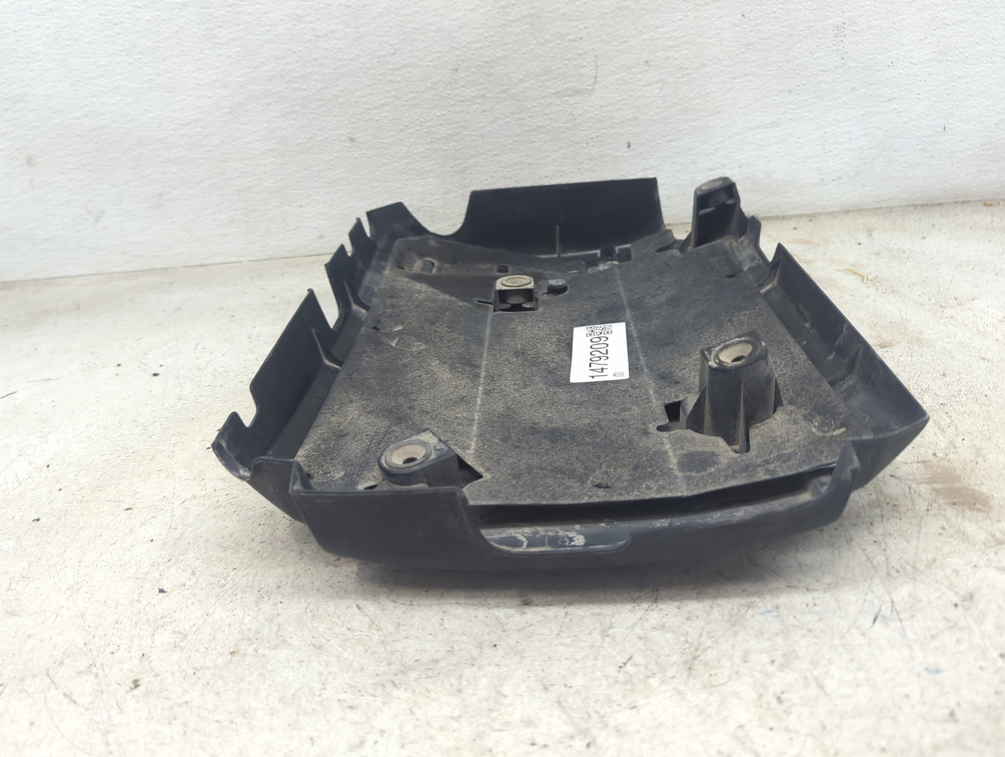 2014 Volkswagen Jetta Engine Cover 1479209 - Oemusedautoparts1.com