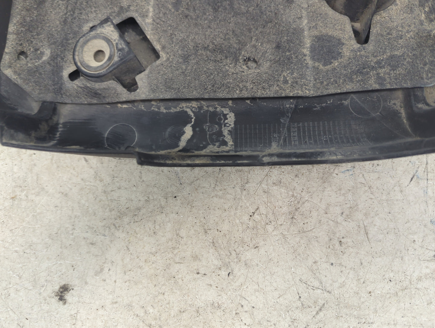 2014 Volkswagen Jetta Engine Cover 1479209 - Oemusedautoparts1.com
