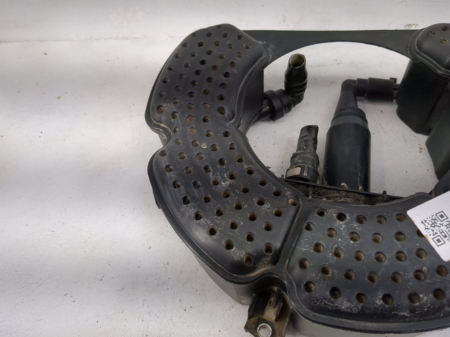 2014 Volkswagen Jetta Fuel Vapor Charcoal Canister 1479373 - Oemusedautoparts1.com