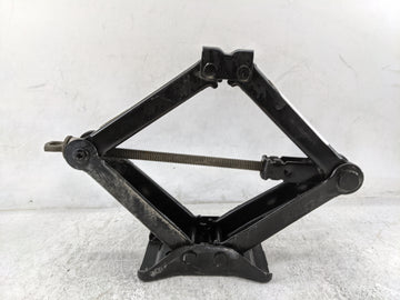 2014 Volkswagen Jetta Spare Scissor Car Jack 1480190