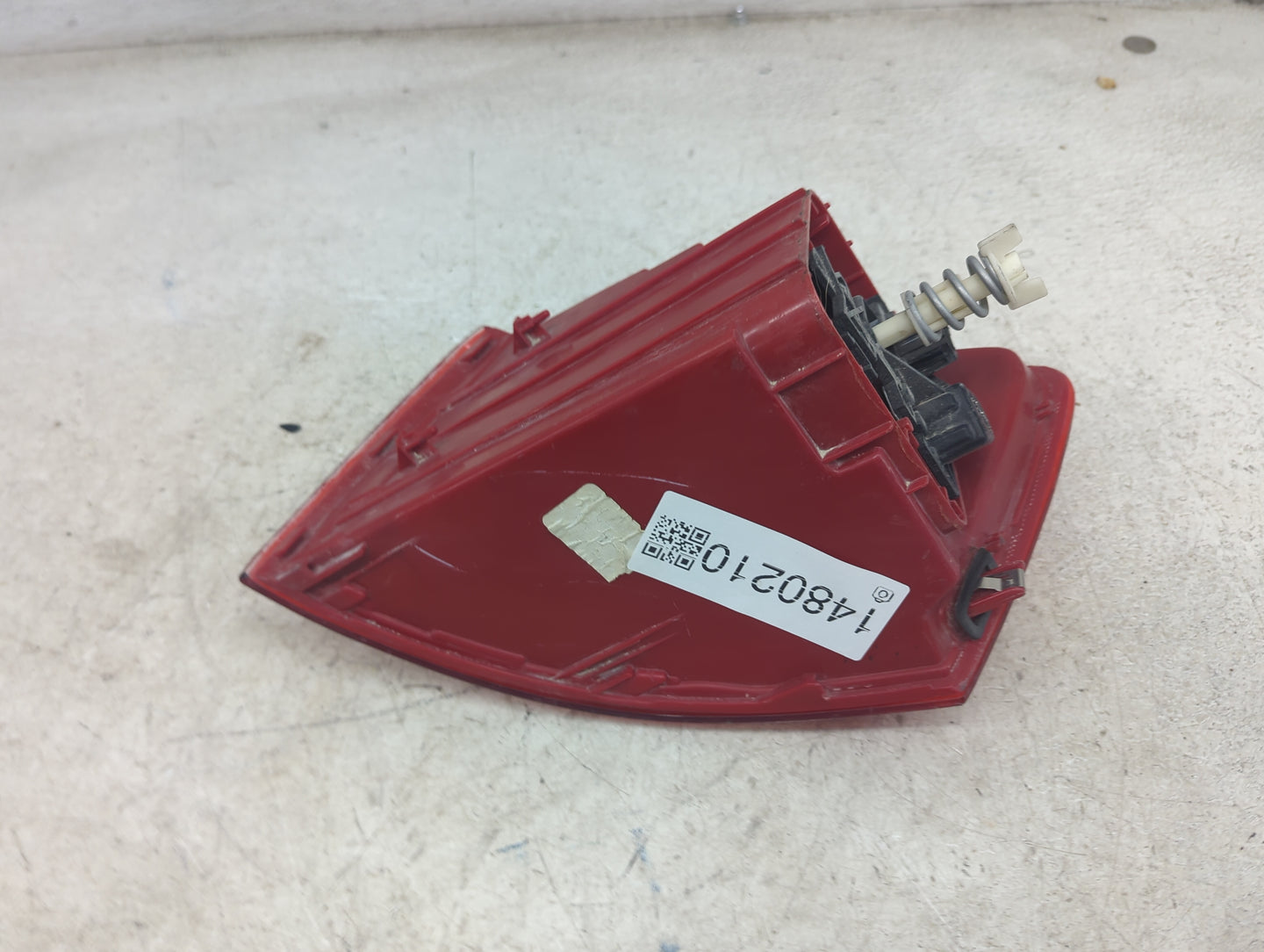 2011-2014 Volkswagen Jetta Tail Light Assembly Driver Left OEM Fits Fits 2011 2012 2013 2014 OEM Used Auto Parts - Oemusedau