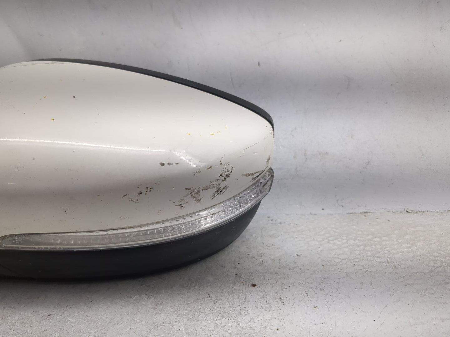 2011-2016 Volkswagen Jetta Driver Side View Mirror - Left Door Mirror OEM Used - Oemusedautoparts1.com