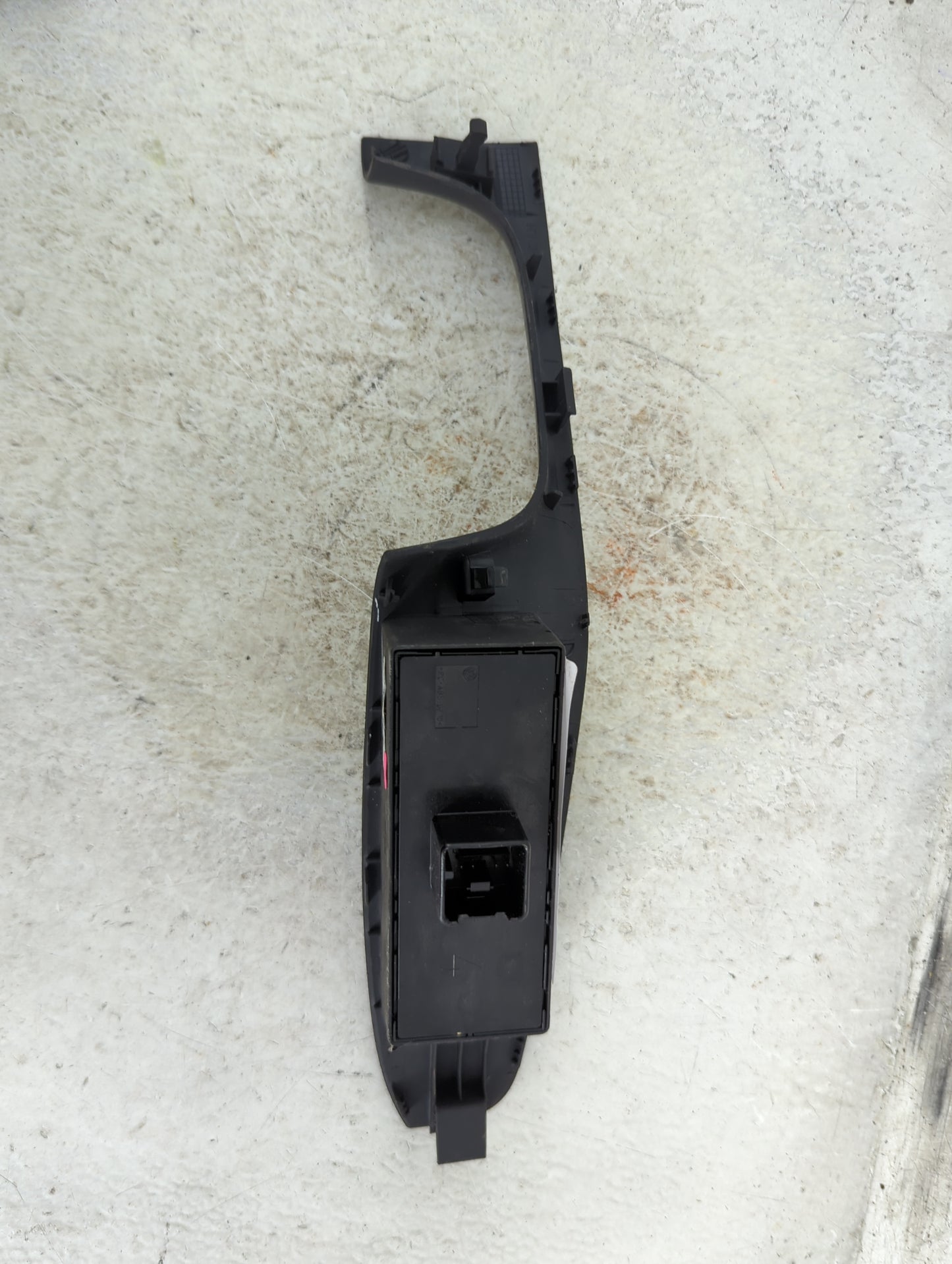 2011-2018 Volkswagen Jetta Master Power Window Switch Replacement Driver Side Left Fits OEM Used Auto Parts - Oemusedautopar