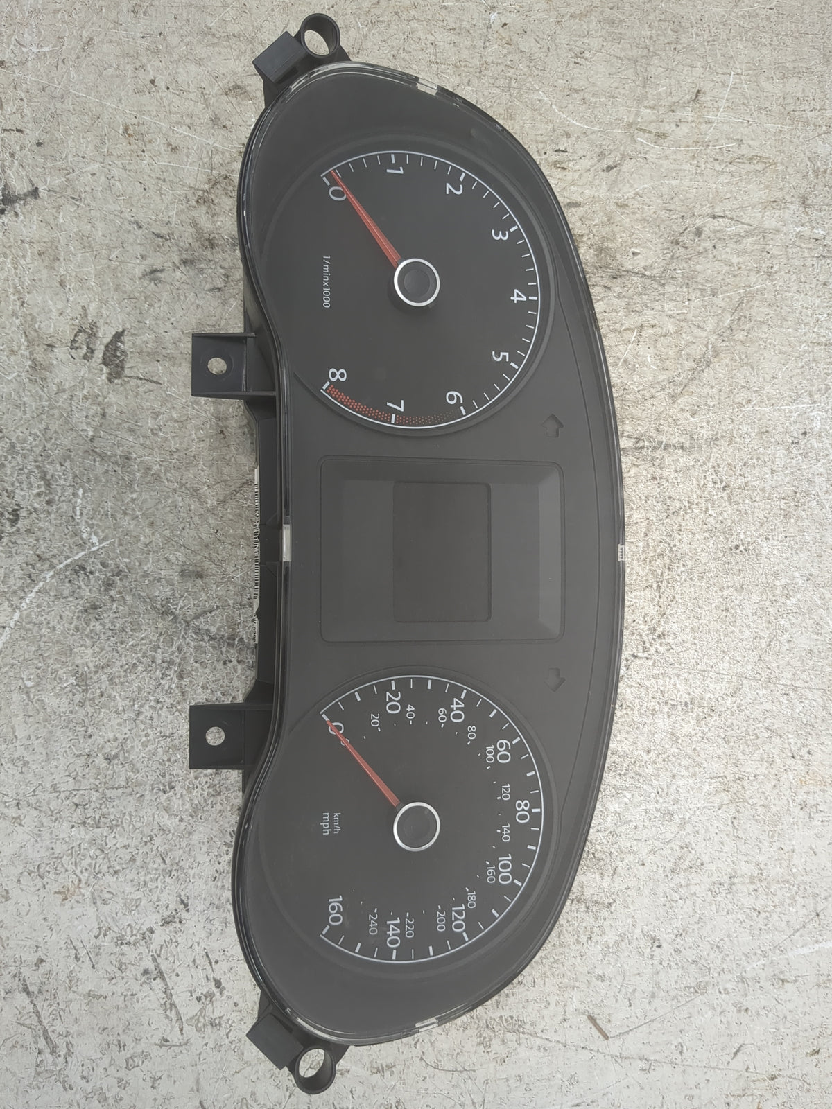 2014 Volkswagen Jetta Instrument Cluster Speedometer Gauges P/N:5C6920953 ZYS-00002.11.1341320218 Miles: Fits OEM Used Auto 