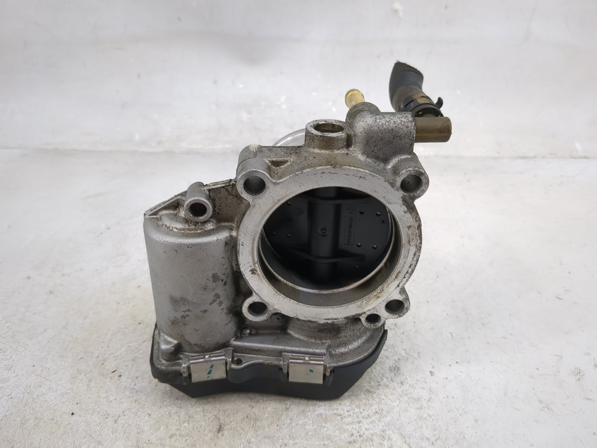 2011-2016 Volkswagen Jetta Throttle Body P/N:06G 133 062 M A2C85018300 Fits Fits 2011 2012 2013 2014 2015 2016 OEM Used Auto