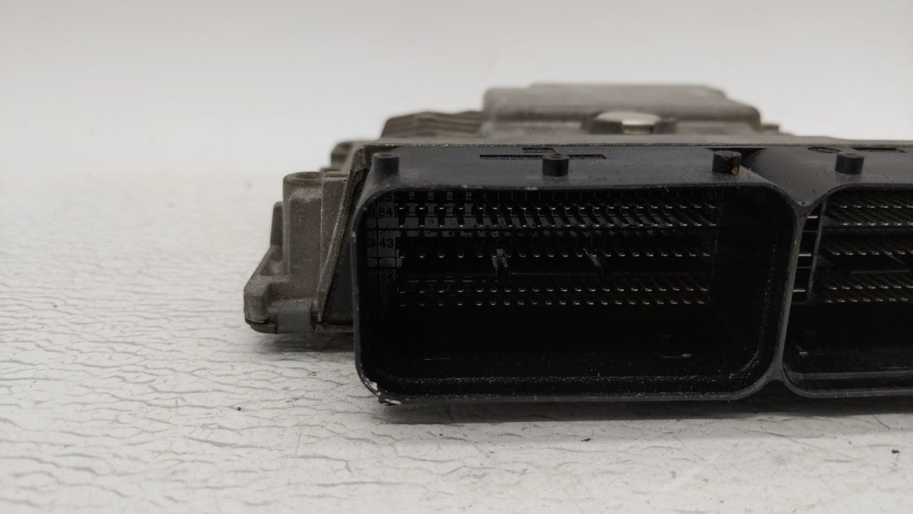 2014 Volkswagen Jetta PCM Engine Control Computer ECU ECM PCU OEM P/N:06K 906 070 C 06K 907 425, 06K 906 070 F Fits OEM Used