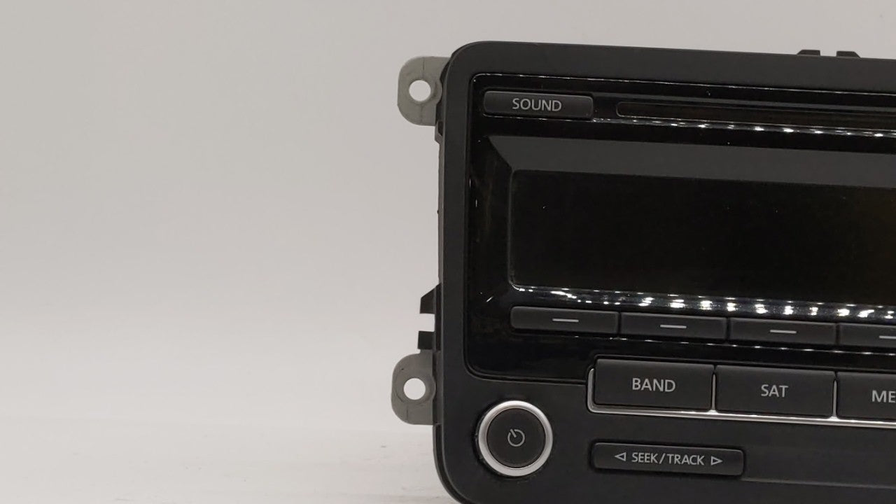 2014-2014 Volkswagen Jetta Am Fm Cd Player Radio Receiver - Oemusedautoparts1.com