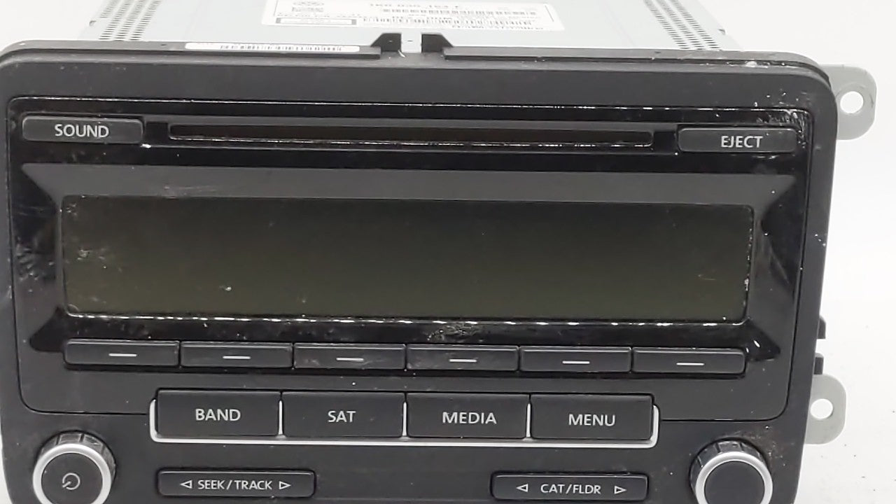 2014-2014 Volkswagen Jetta Am Fm Cd Player Radio Receiver - Oemusedautoparts1.com
