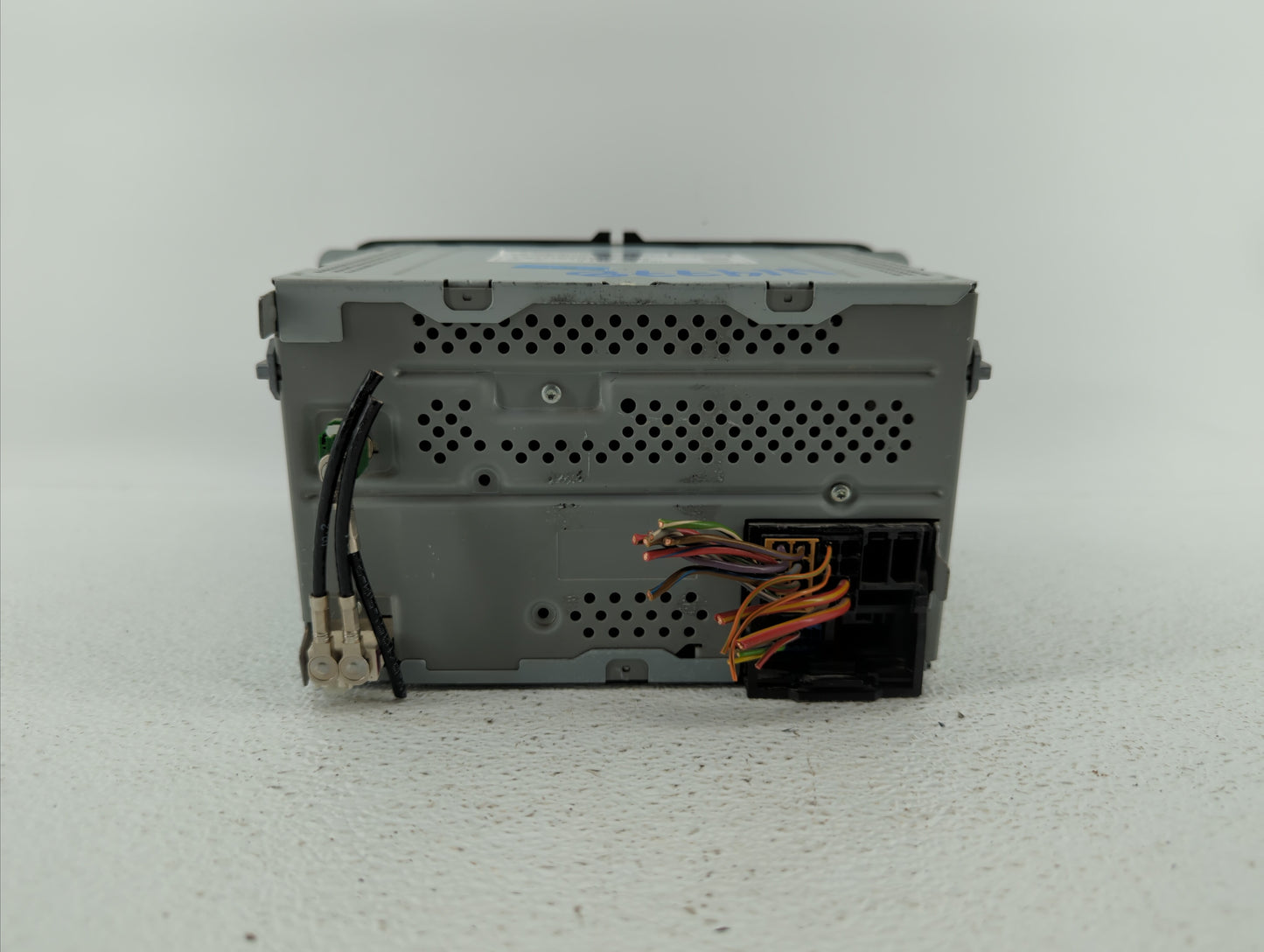 2014-2014 Volkswagen Jetta Am Fm Cd Player Radio Receiver - Oemusedautoparts1.com