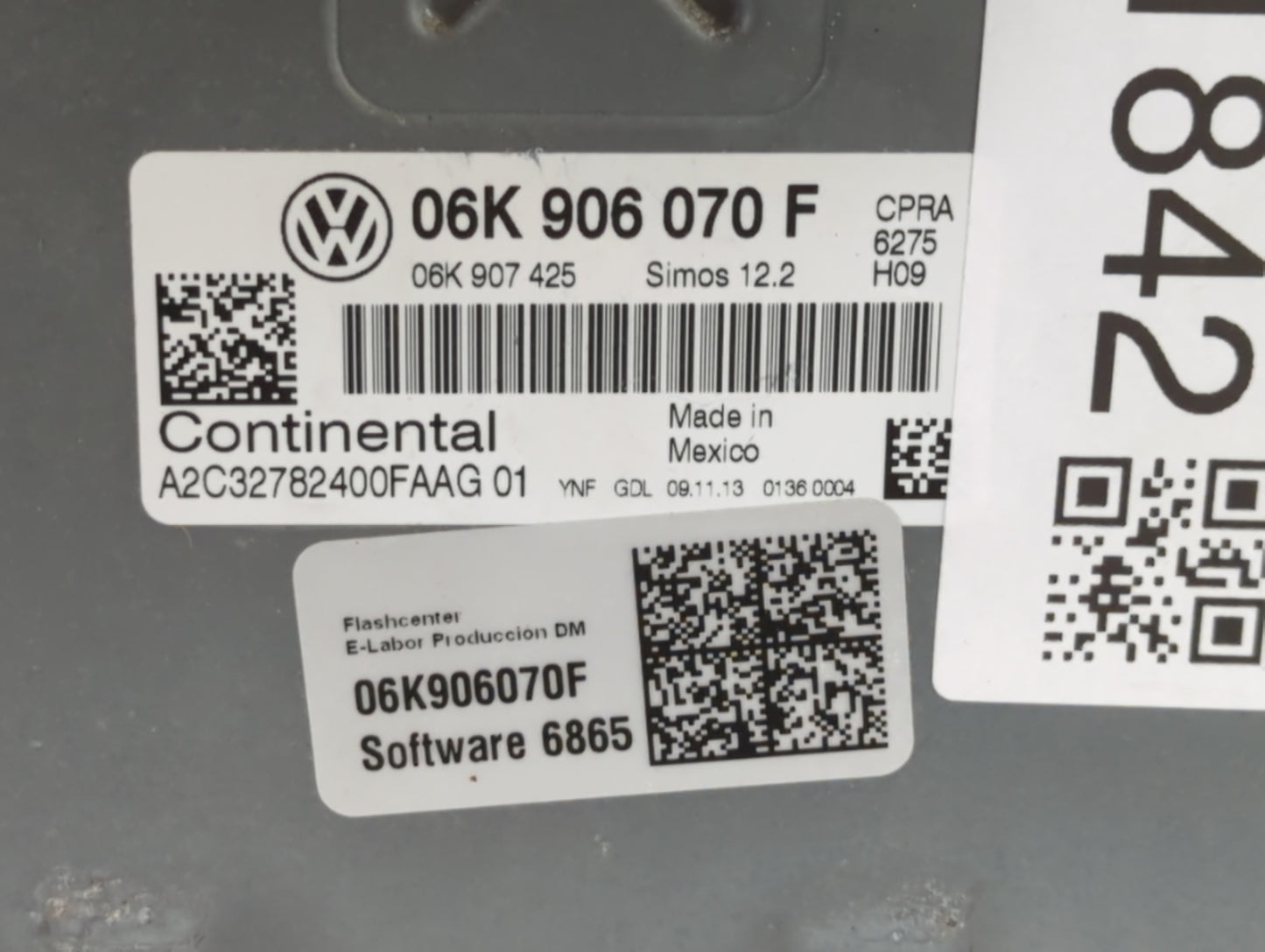 2014 Volkswagen Jetta PCM Engine Control Computer ECU ECM PCU OEM P/N:06K 906 070 C 06K 907 425, 06K 906 070 F Fits OEM Used