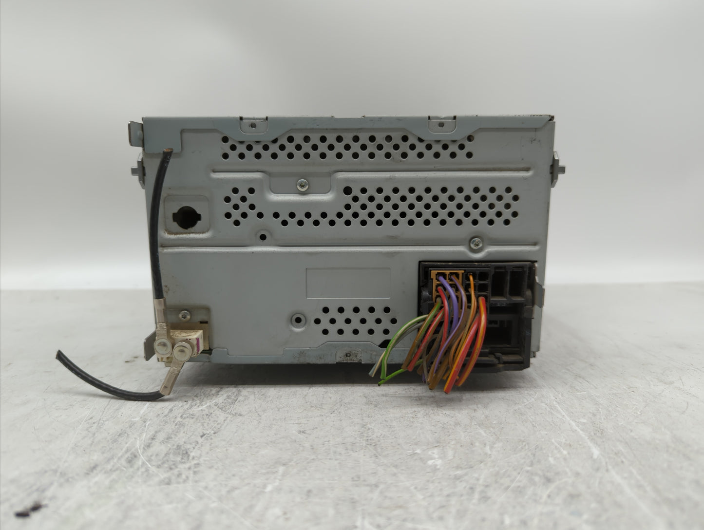 2011-2014 Volkswagen Jetta Am Fm Cd Player Radio Receiver - Oemusedautoparts1.com