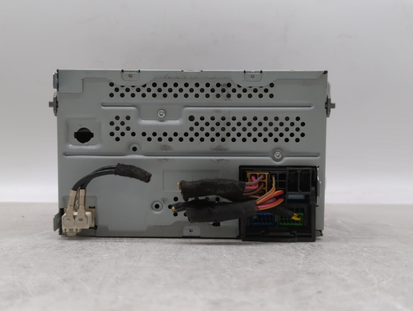 2011-2014 Volkswagen Jetta Am Fm Cd Player Radio Receiver - Oemusedautoparts1.com
