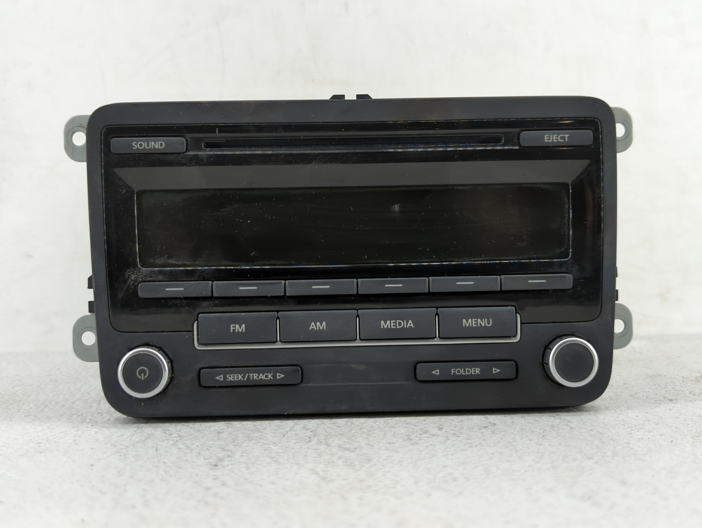 2011-2014 Volkswagen Jetta Am Fm Cd Player Radio Receiver - Oemusedautoparts1.com