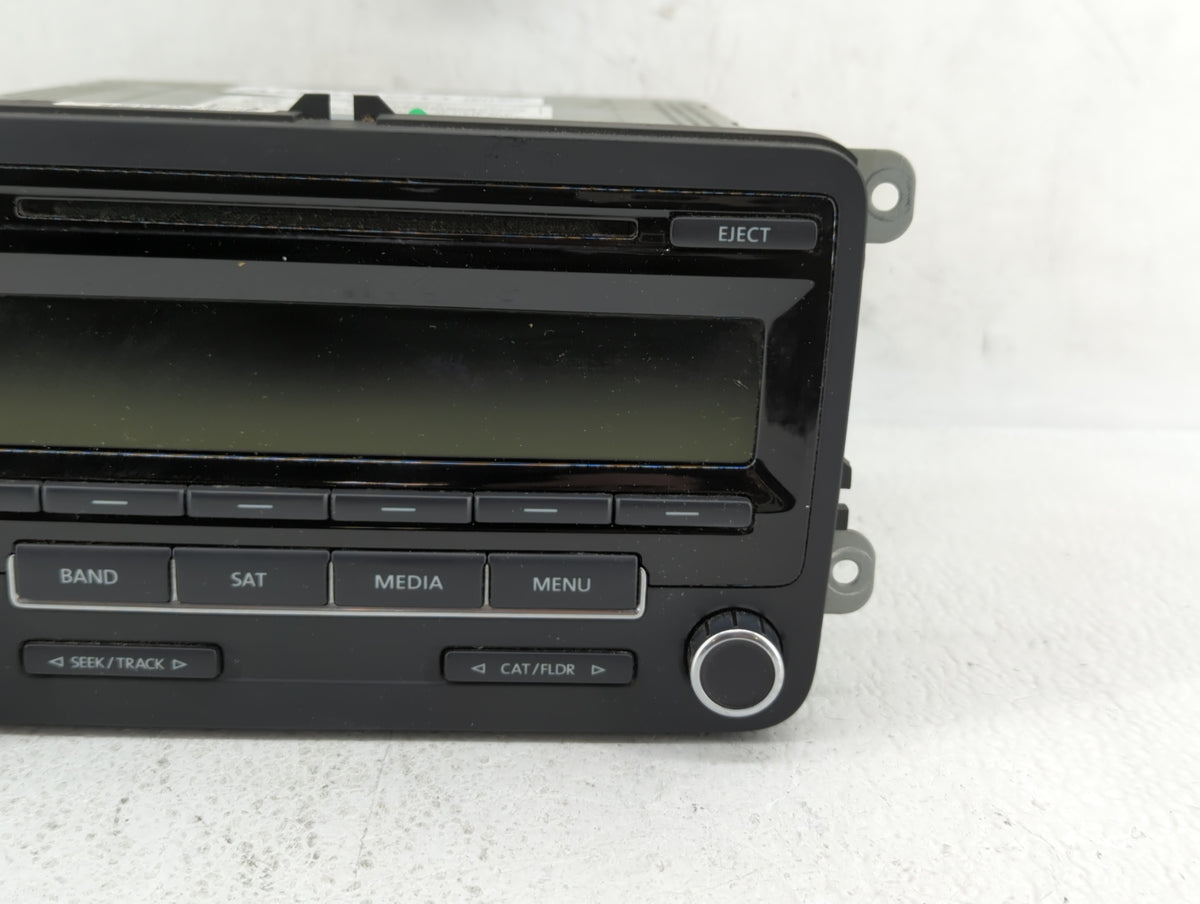 2014-2014 Volkswagen Jetta Am Fm Cd Player Radio Receiver 386820 - Oemusedautoparts1.com