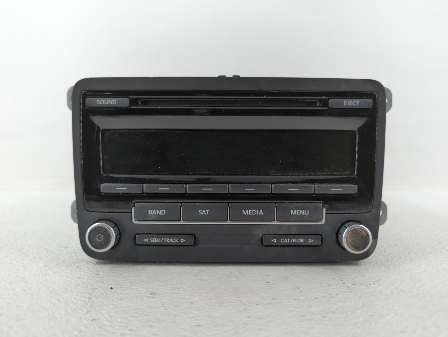 2014-2014 Volkswagen Jetta Am Fm Cd Player Radio Receiver - Oemusedautoparts1.com