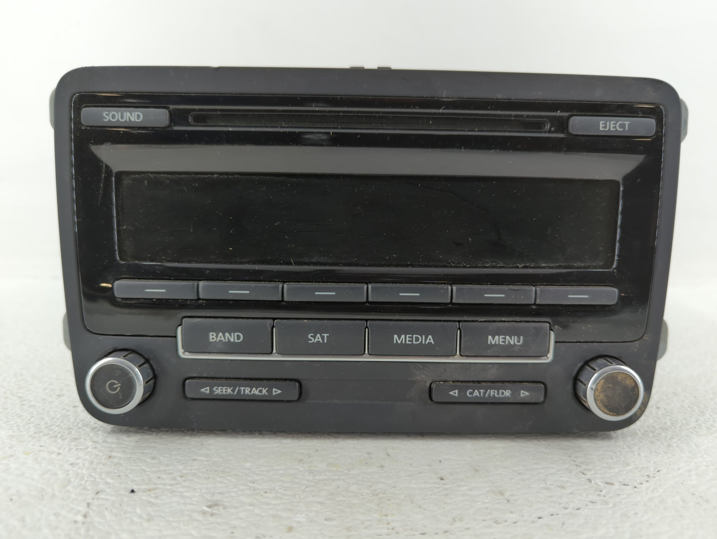 2014-2014 Volkswagen Jetta Am Fm Cd Player Radio Receiver - Oemusedautoparts1.com