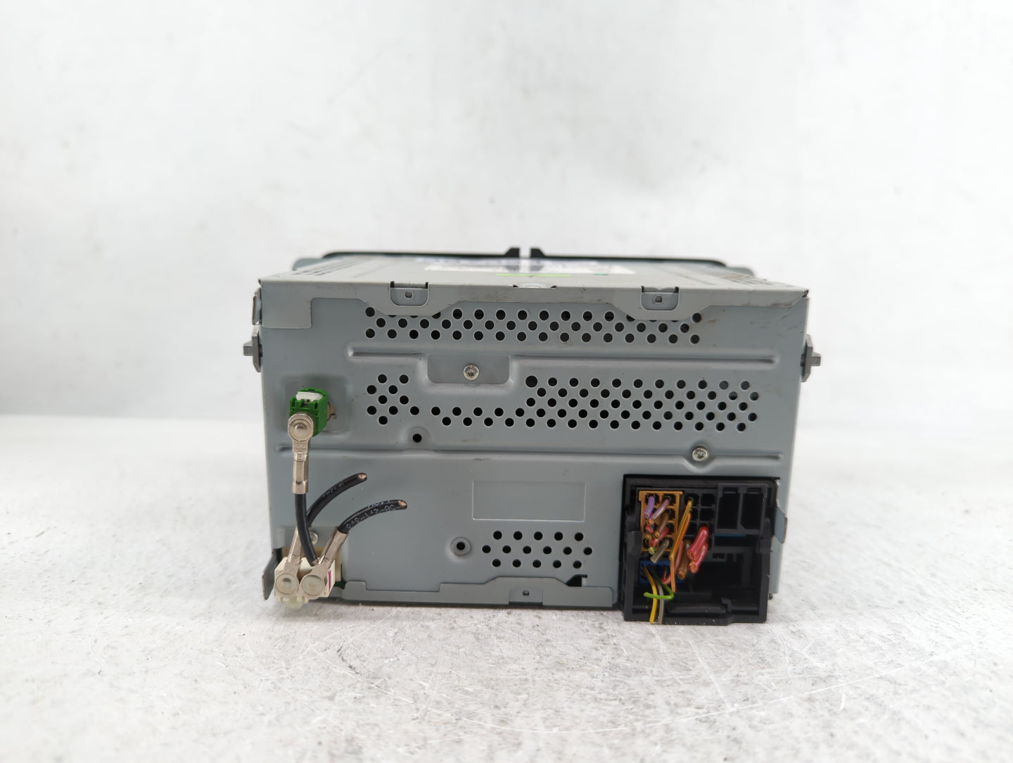 2014-2014 Volkswagen Jetta Am Fm Cd Player Radio Receiver - Oemusedautoparts1.com