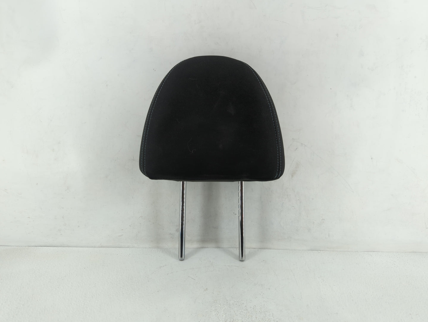 2014 Volkswagen Jetta Headrest Head Rest Front Driver Passenger Seat Fits OEM Used Auto Parts - Oemusedautoparts1.com