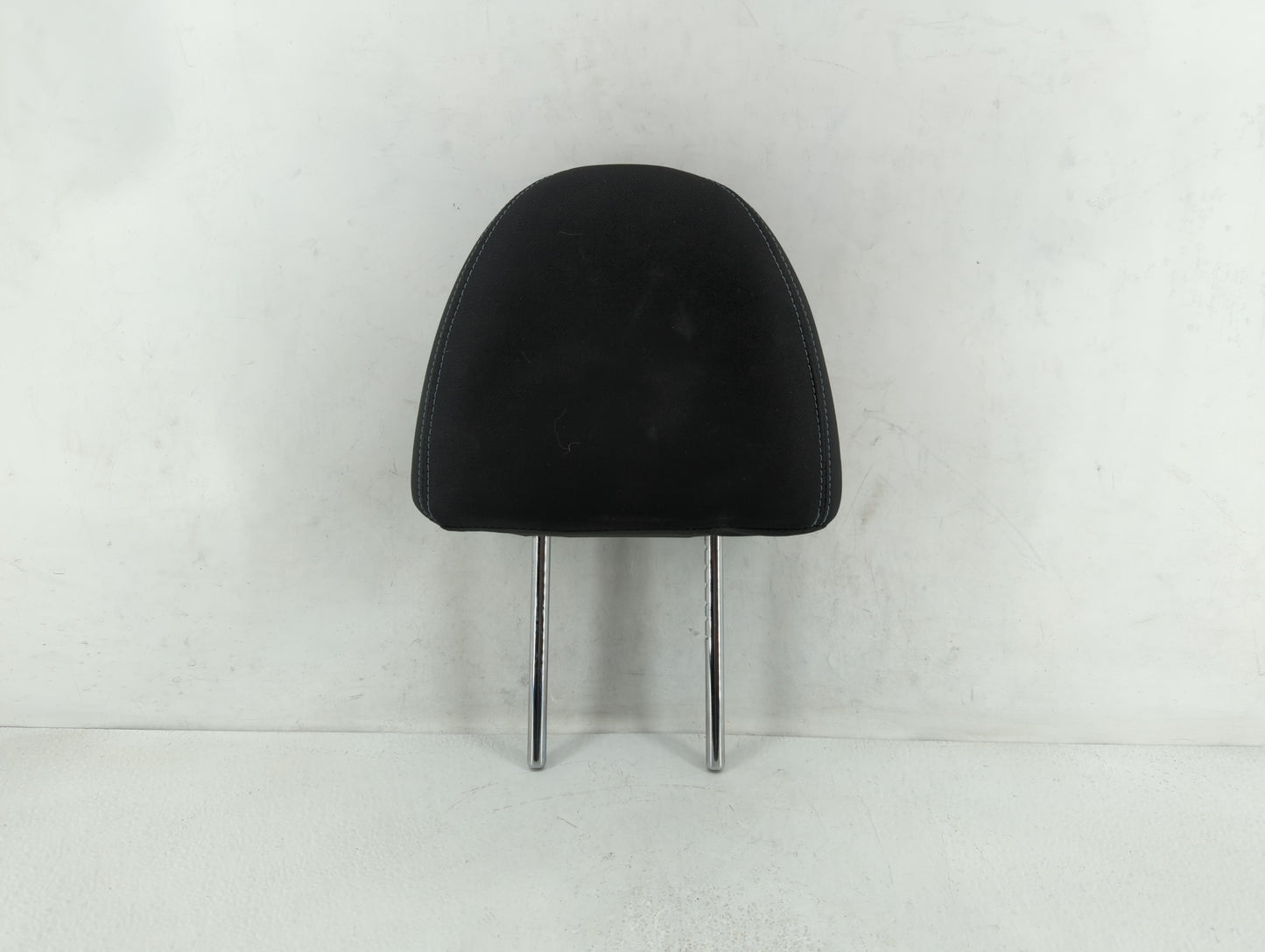 2014 Volkswagen Jetta Headrest Head Rest Front Driver Passenger Seat Fits OEM Used Auto Parts - Oemusedautoparts1.com