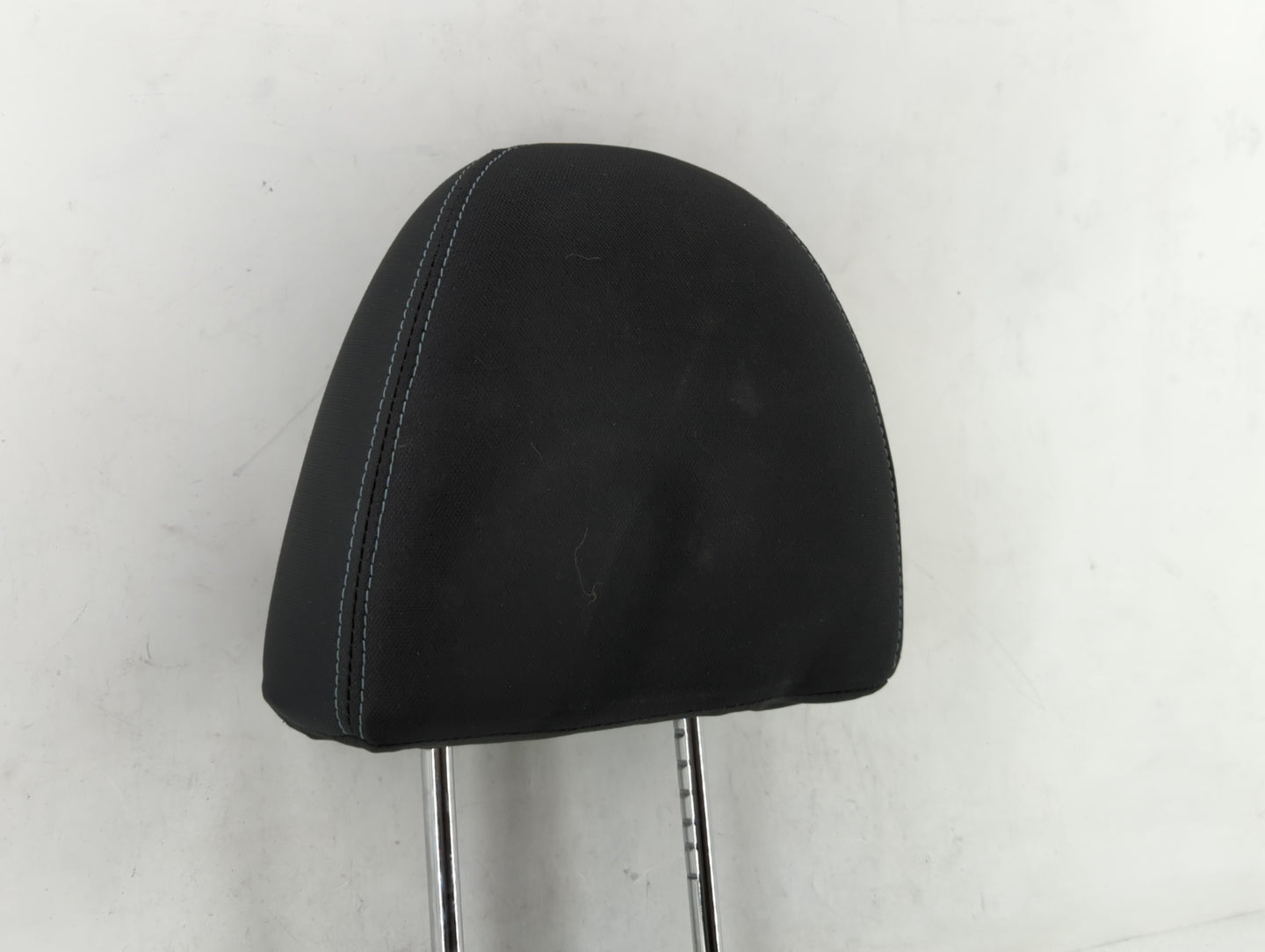 2014 Volkswagen Jetta Headrest Head Rest Front Driver Passenger Seat Fits OEM Used Auto Parts - Oemusedautoparts1.com