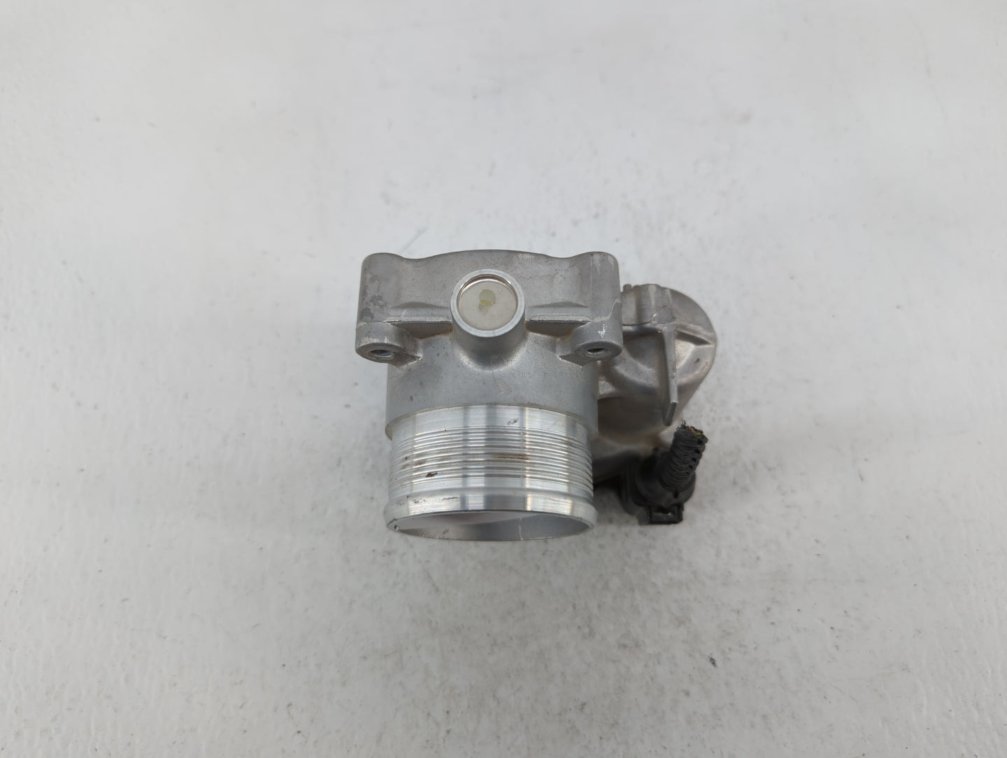2014-2017 Volkswagen Jetta Throttle Body P/N:06K 133 062 D 06K 133 062 E, 06K 133 062 AA Fits Fits 2014 2015 2016 2017 OEM U