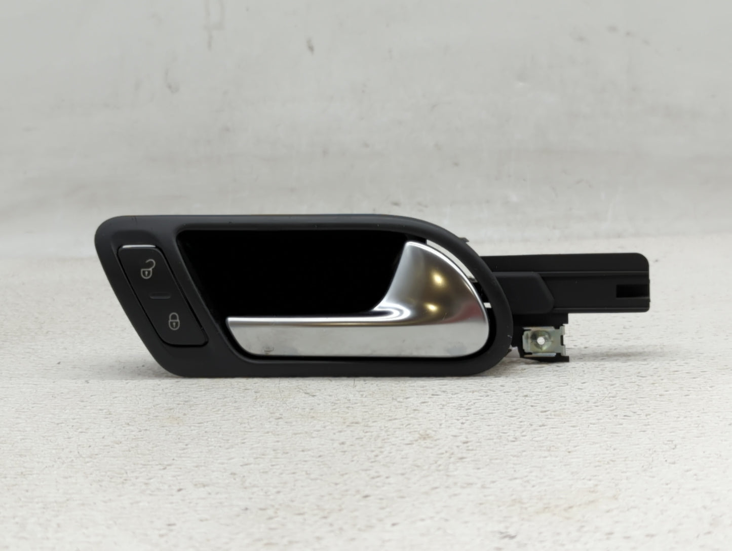 2014 Volkswagen Jetta Passenger Front Right Door Handle Exterior Assembly - Oemusedautoparts1.com