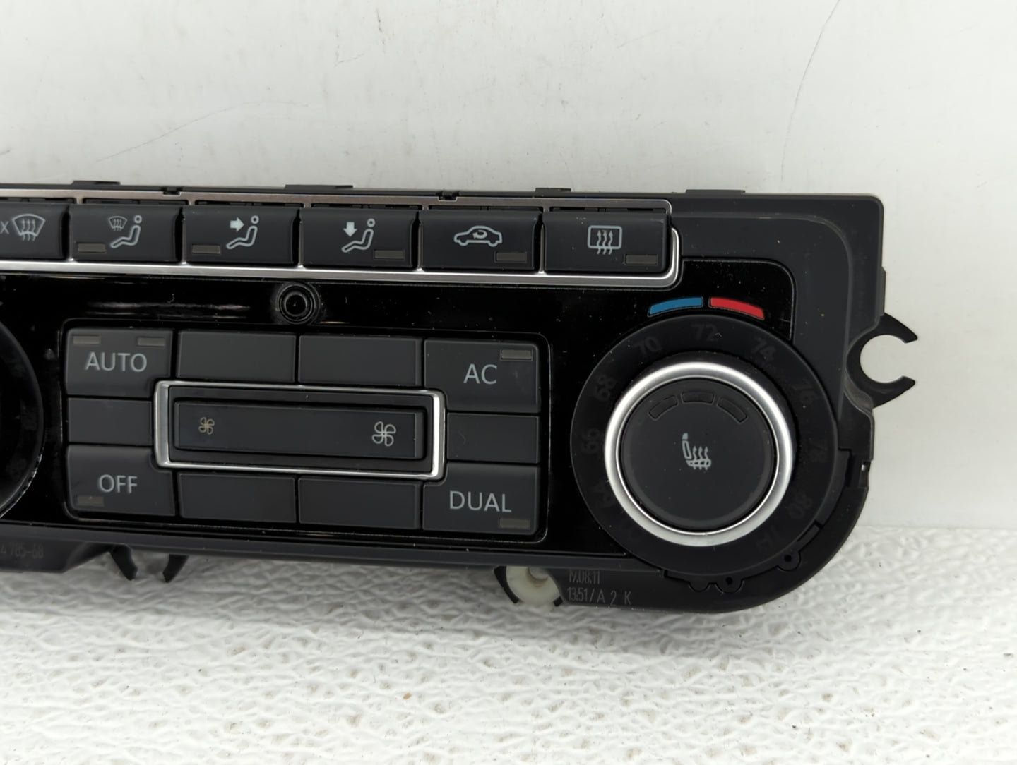 2012-2014 Volkswagen Jetta Climate Control Module Temperature AC/Heater Replacement P/N:5HB 011 257-37 5HB 011 257-67 Fits O