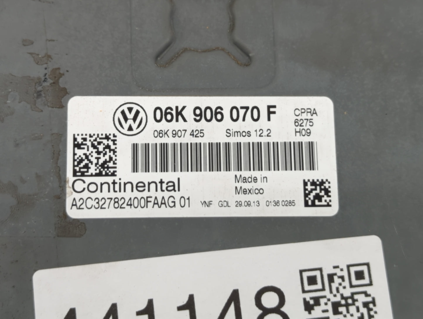 2014 Volkswagen Jetta PCM Engine Control Computer ECU ECM PCU OEM P/N:06K 906 070 C 06K 907 425, 06K 906 070 F Fits OEM Used