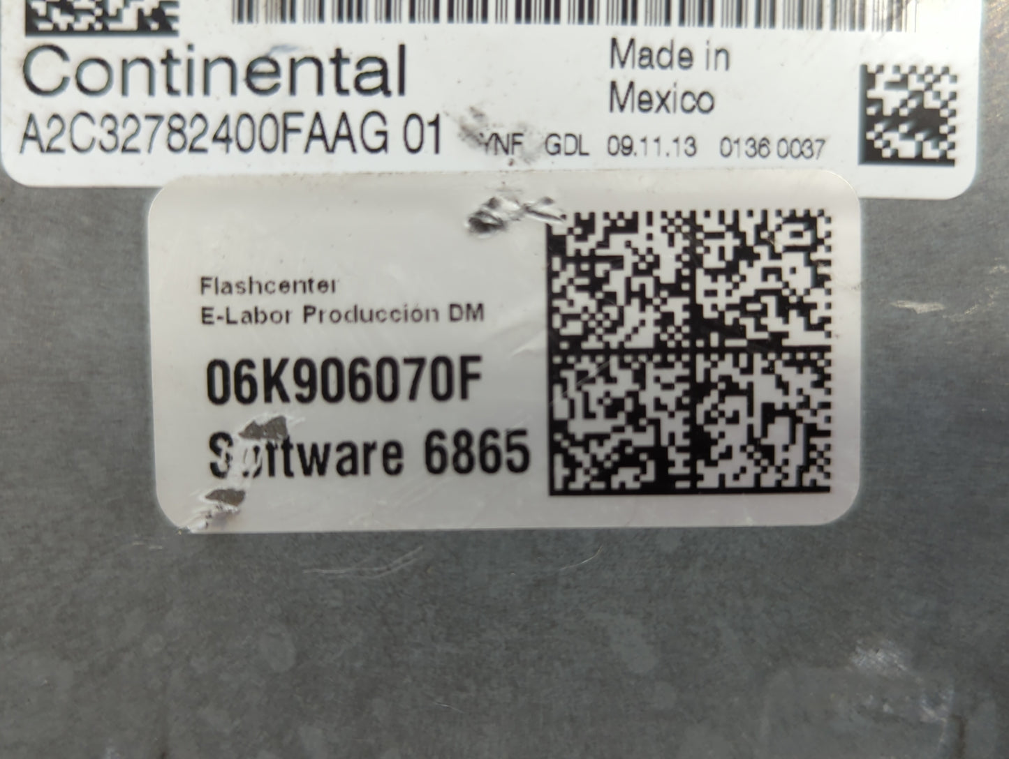2014 Volkswagen Jetta PCM Engine Control Computer ECU ECM PCU OEM P/N:06K 906 070 C 06K 907 425, 06K 906 070 F Fits OEM Used