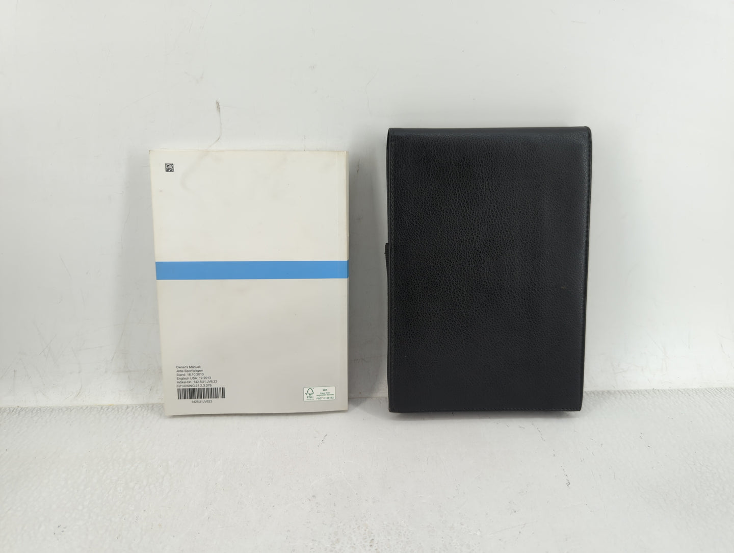 2014 Volkswagen Jetta Owners Manual Book Guide OEM Used Auto Parts - Oemusedautoparts1.com