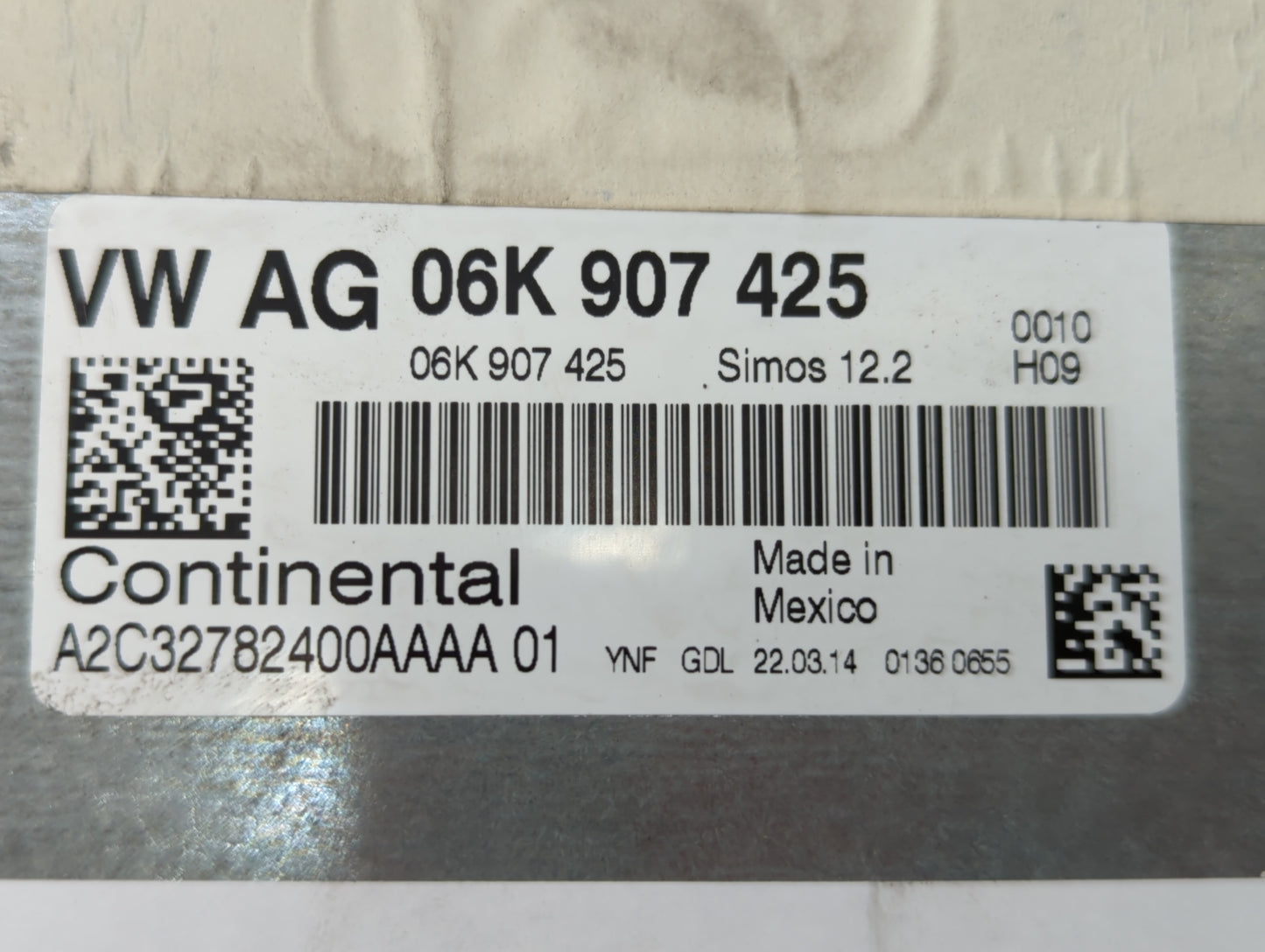 2014 Volkswagen Jetta PCM Engine Control Computer ECU ECM PCU OEM P/N:06K 907 425 06K 906 070 C, 06K 906 070 F Fits OEM Used