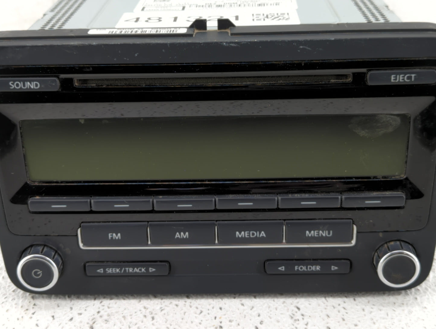 2011-2014 Volkswagen Jetta Am Fm Cd Player Radio Receiver - Oemusedautoparts1.com