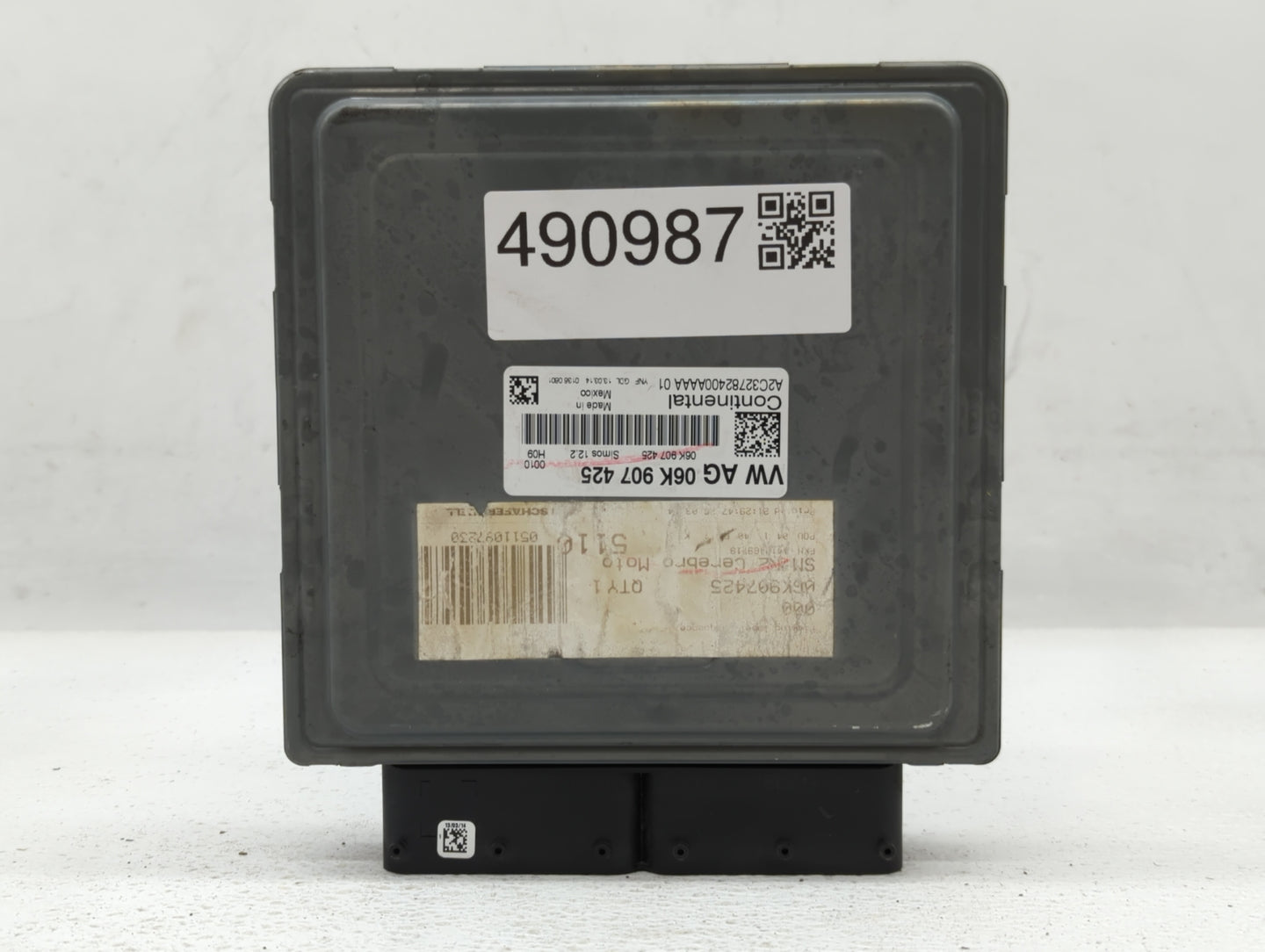 2014 Volkswagen Jetta PCM Engine Control Computer ECU ECM PCU OEM P/N:06K 907 425 06K 906 070 C, 06K 906 070 F Fits OEM Used