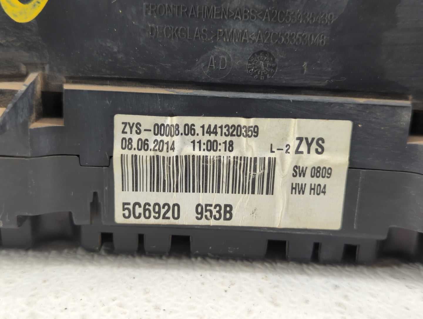 2014 Volkswagen Jetta Instrument Cluster Speedometer Gauges P/N:5C6920 953B 5C6920953B Fits OEM Used Auto Parts - Oemusedaut