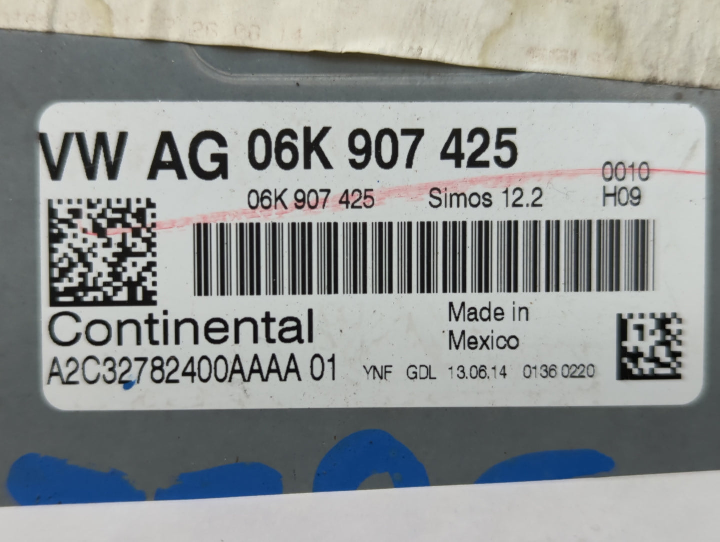 2014 Volkswagen Jetta PCM Engine Control Computer ECU ECM PCU OEM P/N:06K 906 070 F 06K 907 425, 06K 906 070 C Fits OEM Used