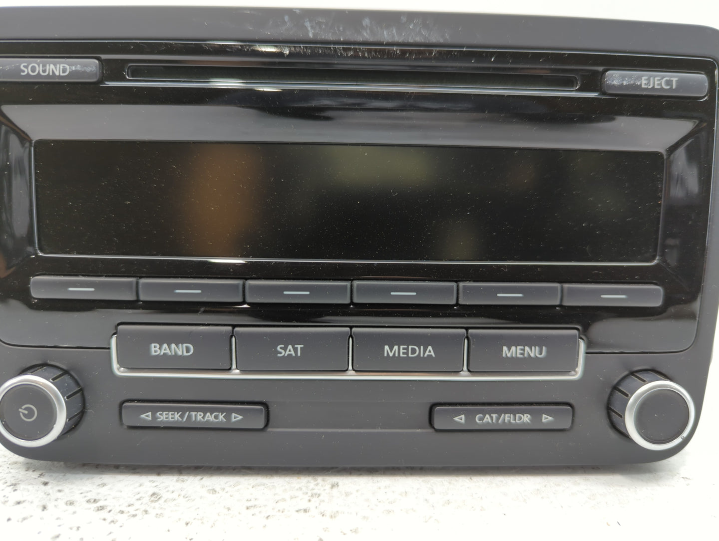 2014 Volkswagen Jetta Radio AM FM Cd Player Receiver Replacement P/N:1K0035164F 1K0 035 164 F Fits Fits 2013 2015 OEM Used A