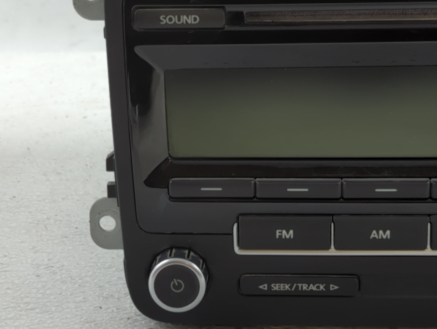 2011-2014 Volkswagen Jetta Radio AM FM Cd Player Receiver Replacement P/N:1K0 035 164 D 1K0 035 164 F Fits OEM Used Auto Par